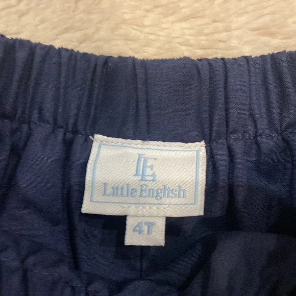 NWT Little English Navy Corduroy Scallop Shorts - Picture 2 of 5